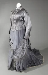 Robe en trois pièces gris acier comprenant deux corsages et une jupe. Portée par Eliza Albray Wessel à Cincinnati